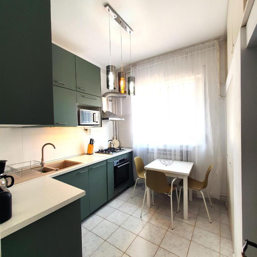 City Center Apartment Bukarest Kültér fotó