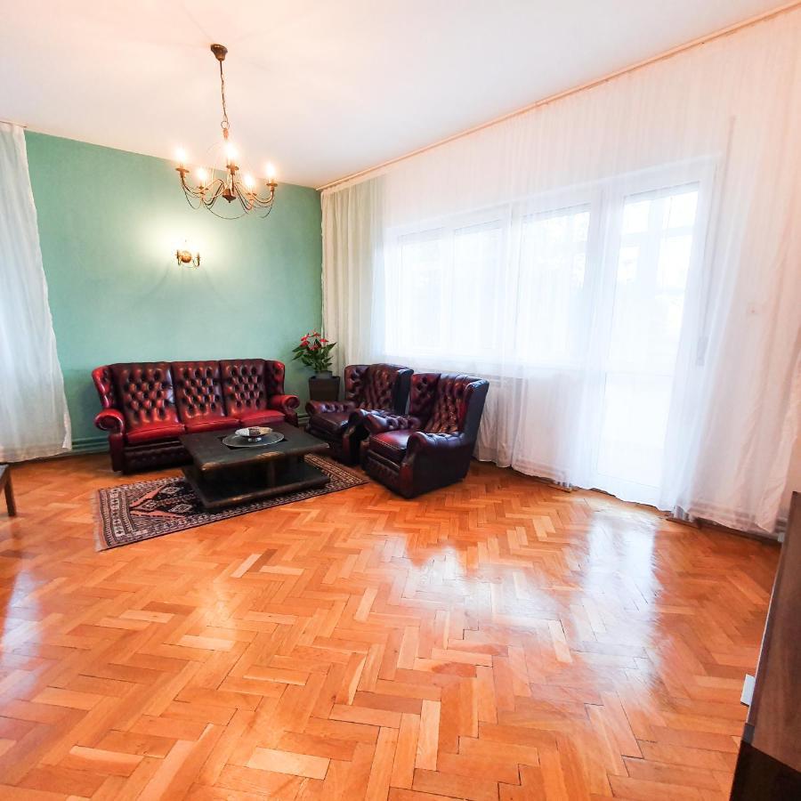 City Center Apartment Bukarest Kültér fotó